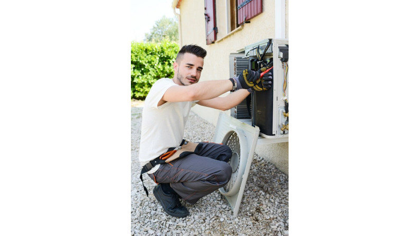 kbl-ma-tshtry-gdyd-slhy-tkyyfat-karyyr-alkdym-bns-alsaar-fy-mdyn-nsr-01210999852-big-0