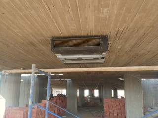 لو عايز نظام تكييف يجمع بين الأداء العالي والشكل الجمالي، الكونسيلد هو الحل الأمثل