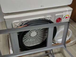 لو عايز تكييف يجمع بين القوة والتوفير والاعتمادية، فـ عروض تكييفات LG من ريفر كول هي اختيارك الصح