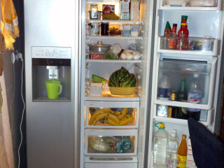 خدمة إصلاح ثلاجات ايديال زانوسي في مدينة نصر لجميع الموديلات 01096922100