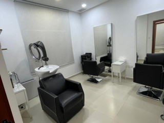 الجابريه - قطعه ١ أ - شارع ٨ - بنايه ١٠ - الدور ٢ بجانب ستاربكس   Jabriya - Block 1A - St. 8 - Building 10 - 2nd floor